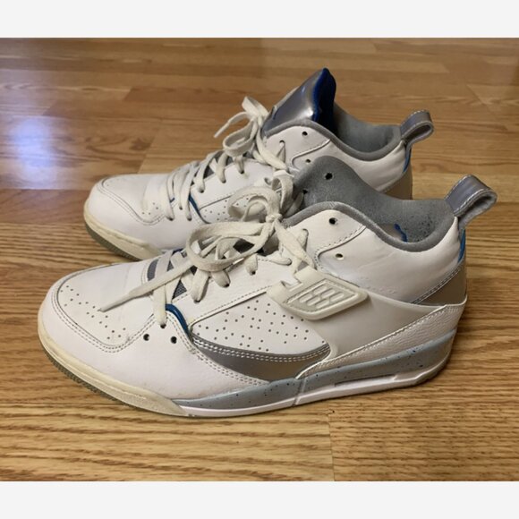 Nike Jordan Running Shoes White Woman Size 8.5 - Picture 2 of 5